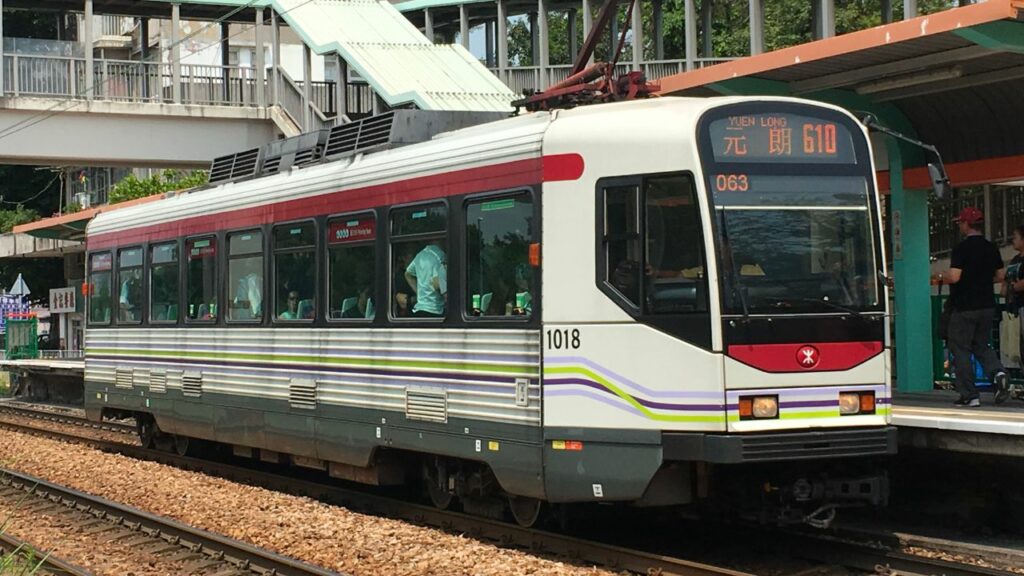 รถไฟฟ้ารางเบาขนส่งในเขตดินแดนใหม่ฮ่องกง