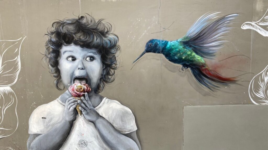 香港の観光名所 セントラルの壁画