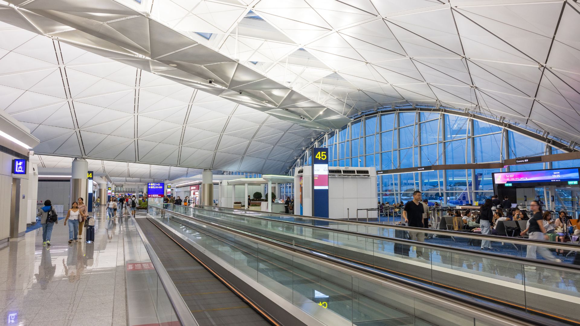 Hong Kong Airport Hotels Overview