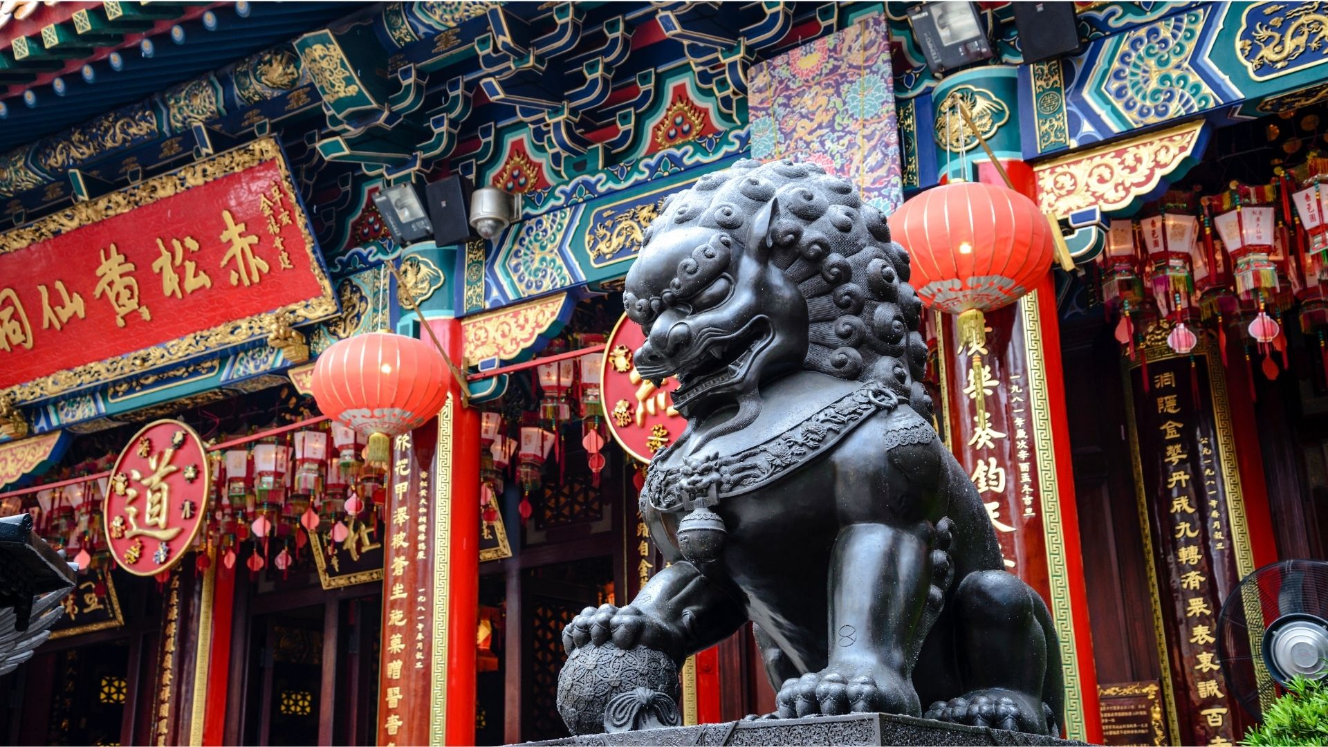 香港スポット:黃大仙祠（ウォンタイシン寺）