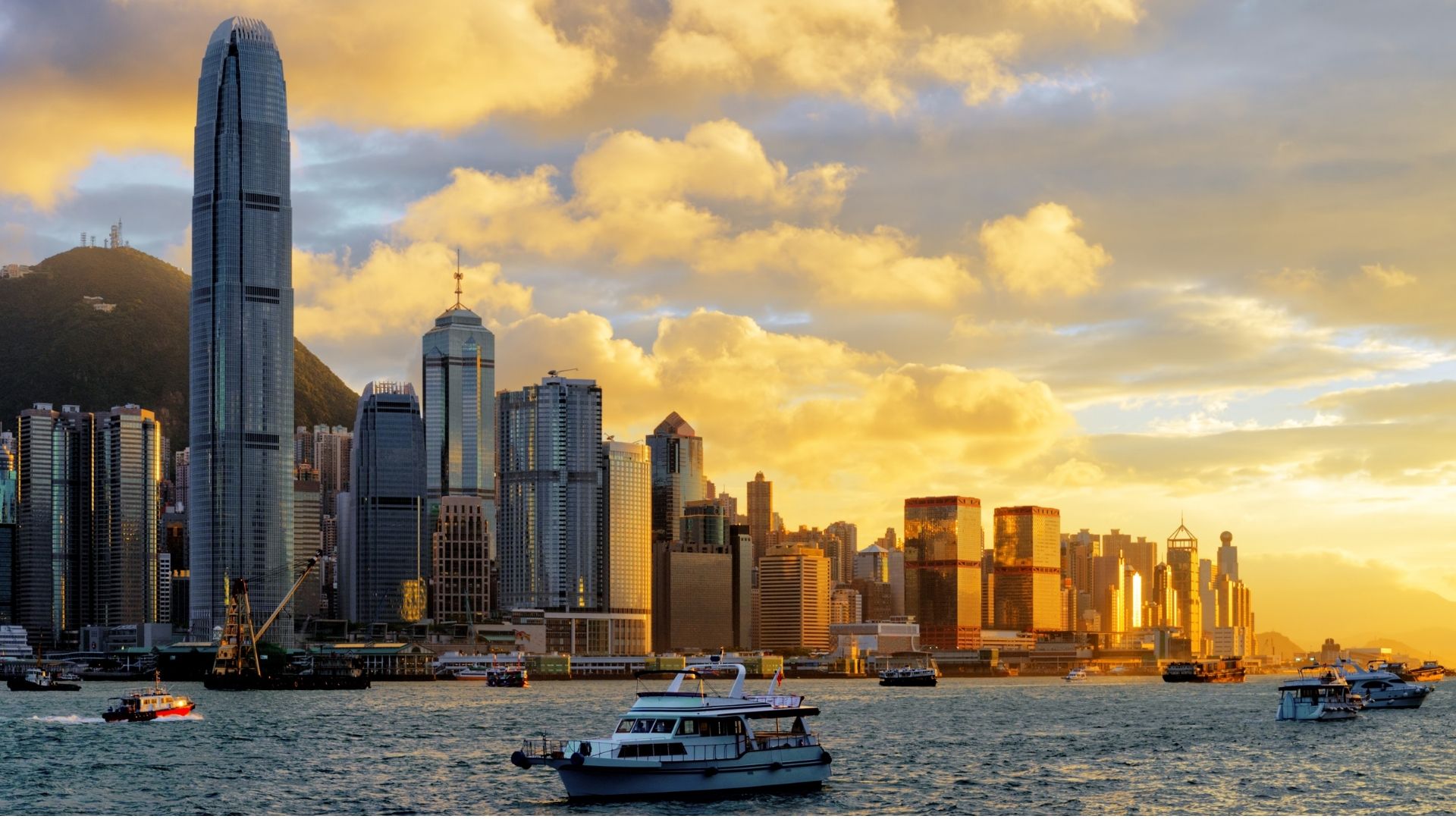 Where to Stay in Hong Kong Guide
